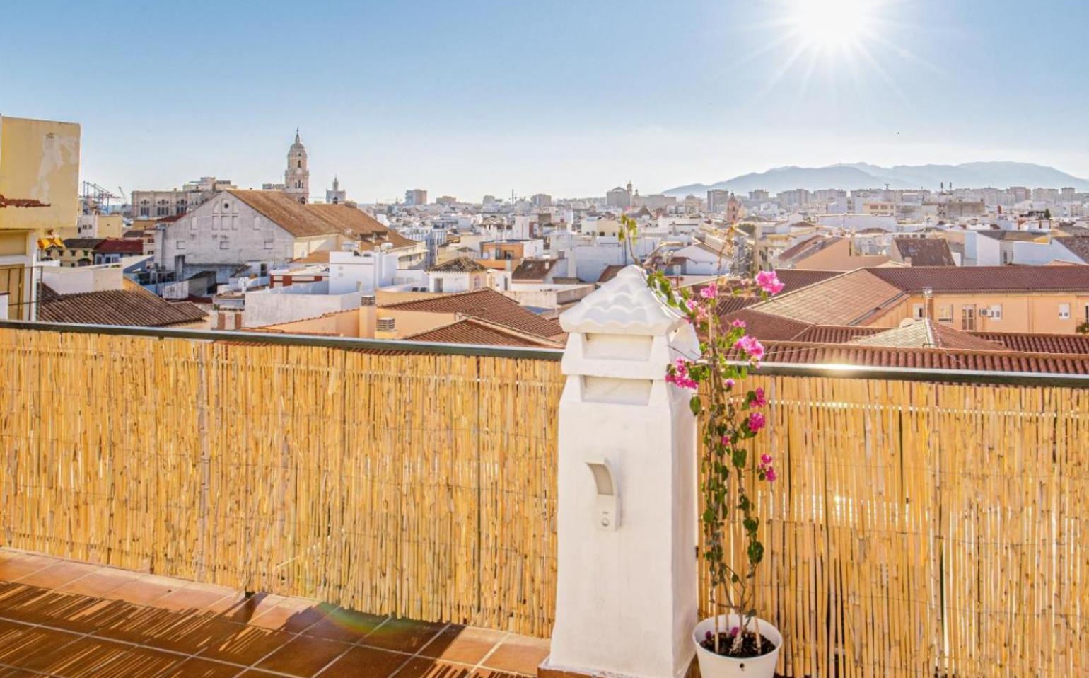 Appartamento Apartamento Centrico La Merced 2 - Free Parking & Free Gym Málaga Esterno foto