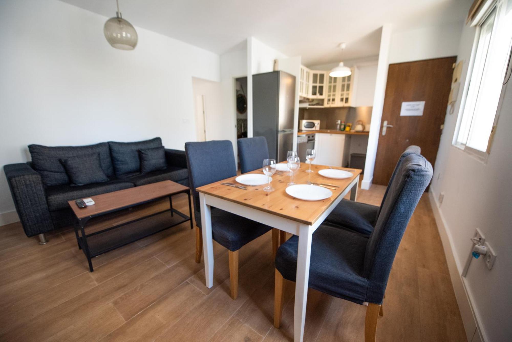 Appartamento Apartamento Centrico La Merced 2 - Free Parking & Free Gym Málaga Esterno foto